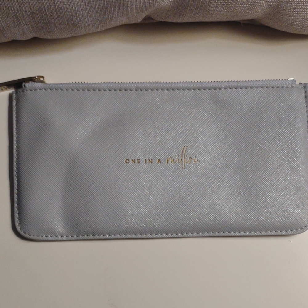 Kate Loxton One In A Million Gray Zip Wallet